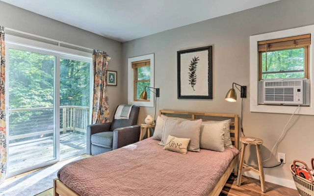 photo 5 of Cozy White Lake Home w/ Patio, Deck & Grill!