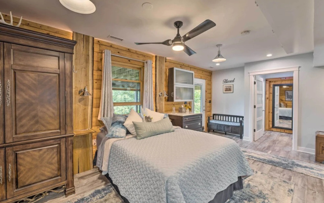 photo 3 of Cozy Wisconsin Studio, 11 Mi to Lake Geneva!