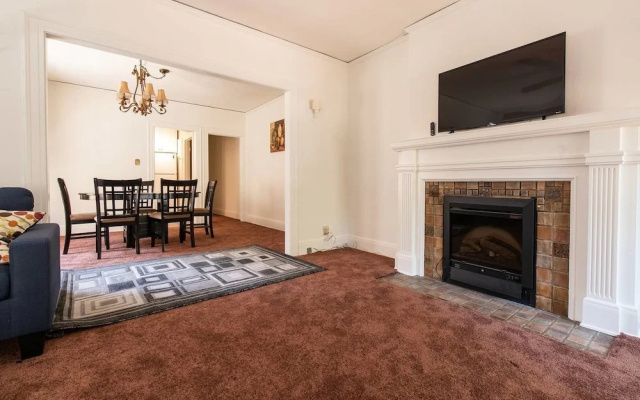 photo 5 of Cozy&charming Gem 2bd l Ktown/hollywood