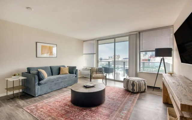 photo 4 of Cozysuites 800 Tower 1BR w sky Pool gym 23