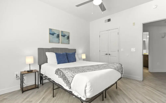photo 4 of CozySuites at Glendale