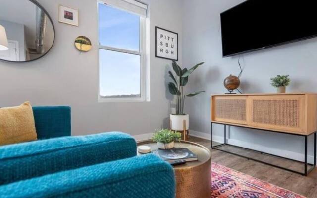 photo 2 of CozySuites at Lawrenceville