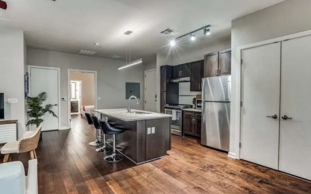 photo 3 of Stunning 2BR 2BA w/SKY POOL lounge CozySuites