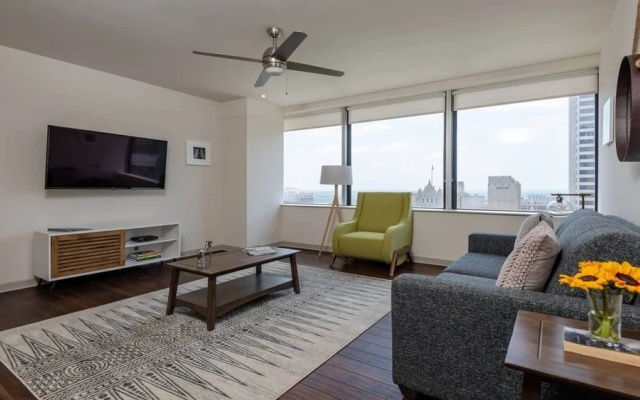 photo 5 of Cozysuites Spacious 1Br W/ Sky Pool