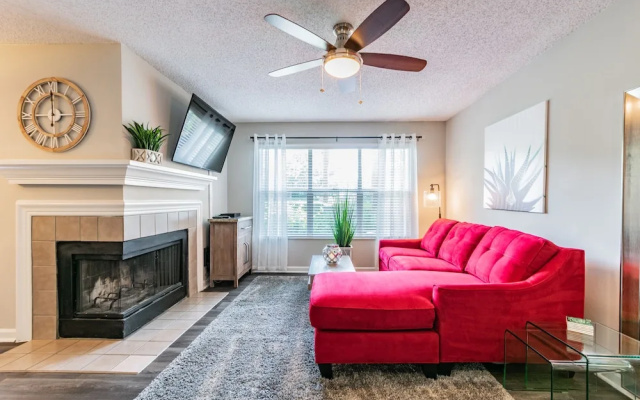 photo 2 of CP-514: Luxury Clearwater Apartment