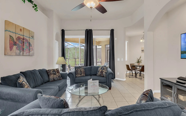 photo 2 of CP672OD - 5 beds pool & spa home with game room, Davenport, US