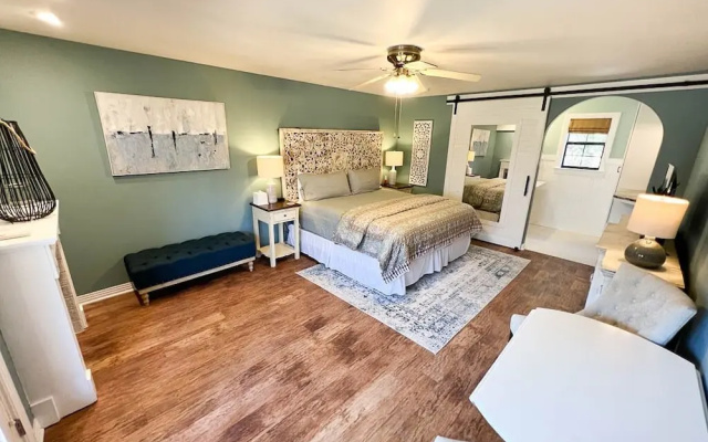 photo 5 of Creekhaven Inn & Spa