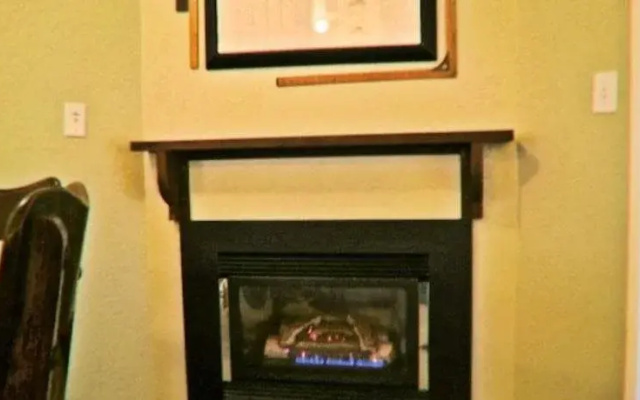 photo 4 of Creekside Inn & Resort