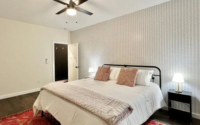 photo 5 of Creekside Suites
