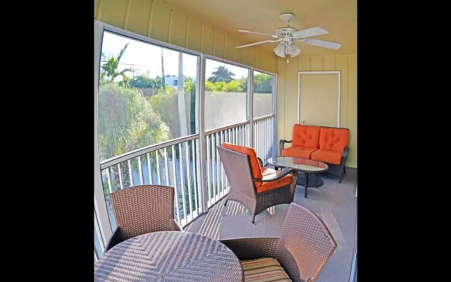 photo 4 of Crescent Beach 1011 #3