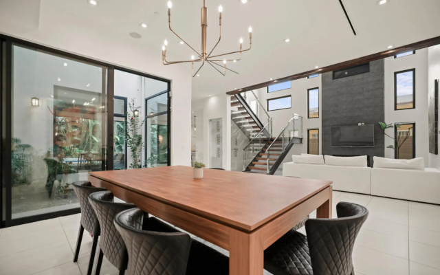 photo 3 of Crescent Heights