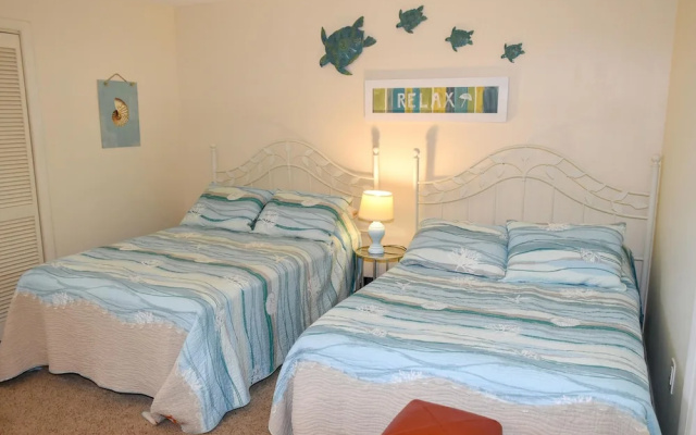 photo 3 of Crescent Sands F4 by Seaside Vacations