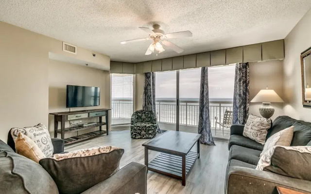 photo 5 of Crescent Shores N - 702 Apartment 3