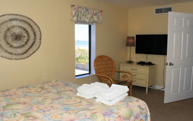 photo 3 of Crescent Towers I by Seaside Vacations