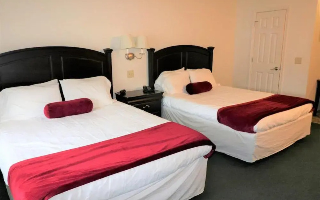 photo 2 of Crimson Inn