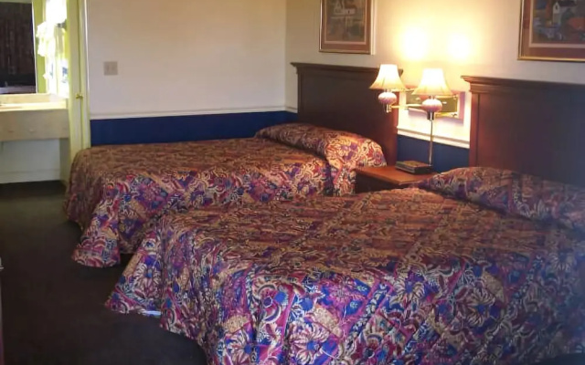 photo 4 of Crosby's Motor Inn