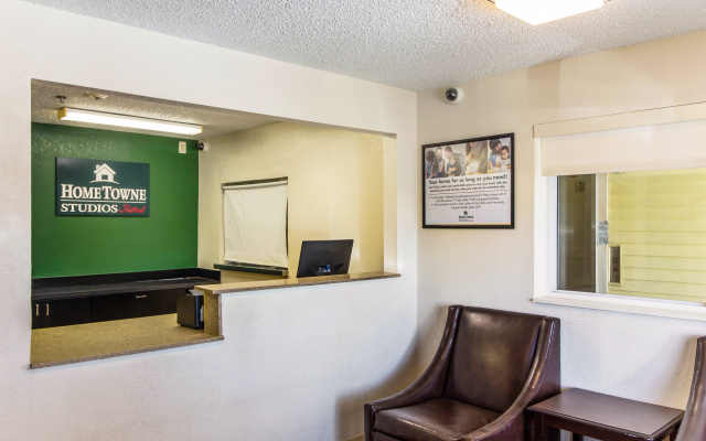 photo 2 of HomeTowne Studios by Red Roof Houston - West Oaks/ Energy Corridor
