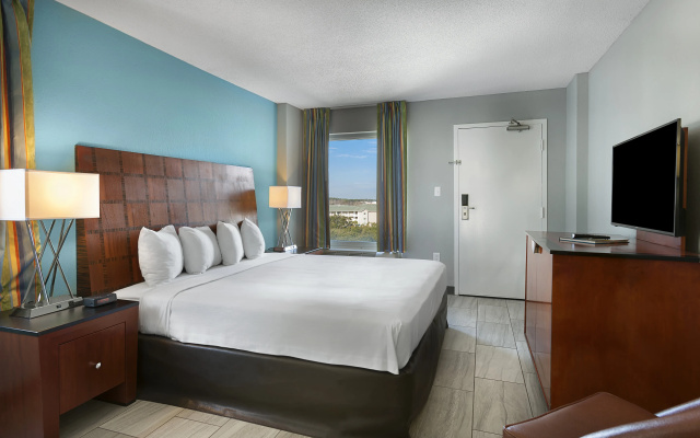photo 2 of Crown Reef Beach Resort and Waterpark