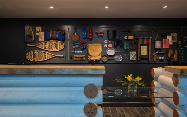 photo 2 of Crowne Plaza Bloomington
