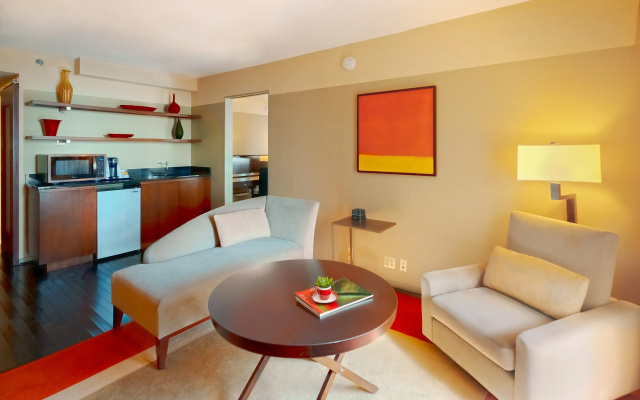 photo 5 of Crowne Plaza Chicago West Loop by IHG