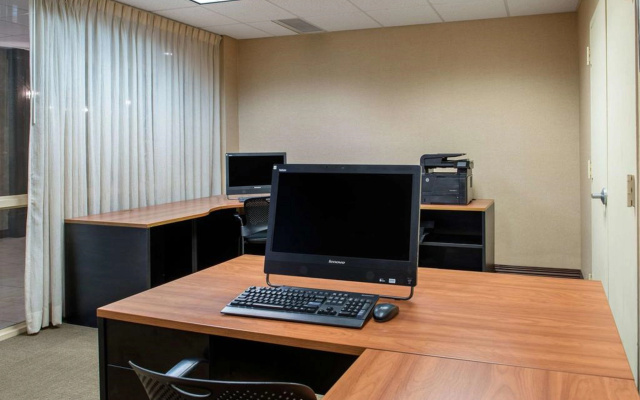 photo 4 of Quality Hotel Conference Center Cincinnati Blue Ash