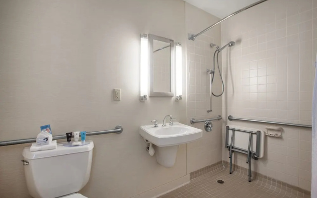 photo 5 of Crowne Plaza Danbury