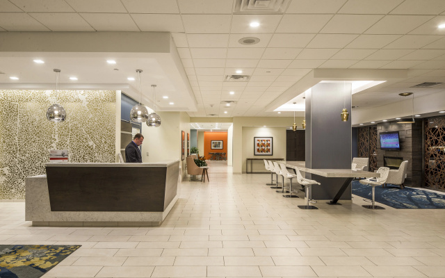 photo 2 of Crowne Plaza Suites Pittsburgh South by IHG