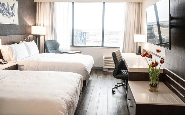 photo 5 of Delta Hotels by Marriott Cincinnati Sharonville