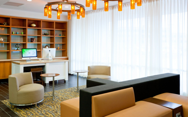 photo 4 of Holiday Inn Clark - Newark Area by IHG