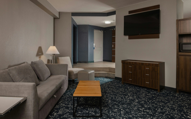 photo 5 of Four Points by Sheraton Detroit Novi