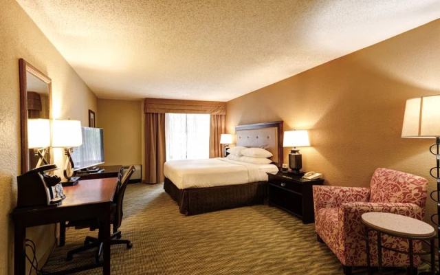 photo 4 of Crowne Plaza Jacksonville Airport
