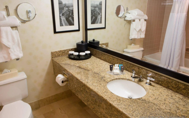 photo 5 of Crowne Plaza Hotel Madison