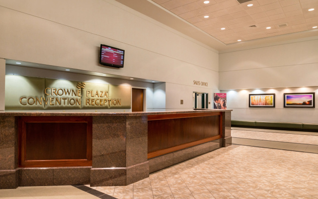 photo 2 of Crowne Plaza Springfield by IHG