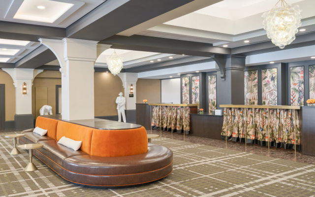 photo 2 of Crowne Plaza Indianapolis-Dwtn-Union Stn by IHG
