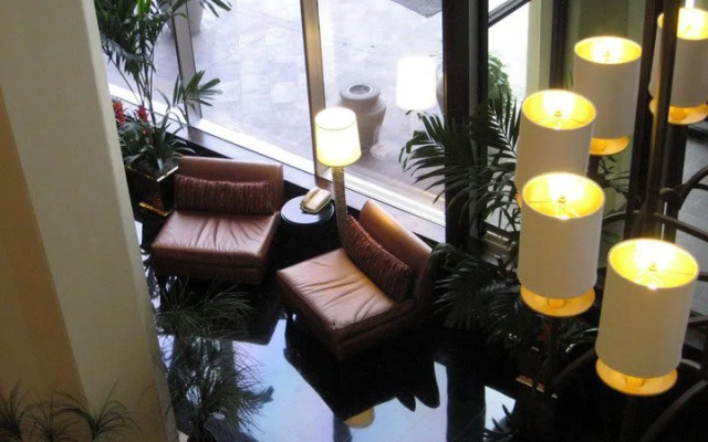 photo 2 of Crowne Plaza Jacksonville Riverfront
