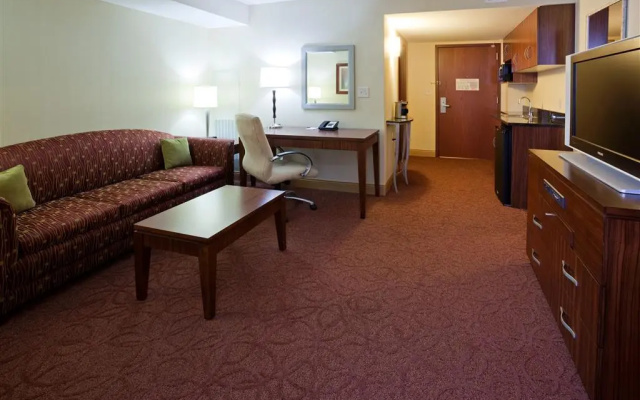 photo 5 of Sonesta Milwaukee West Wauwatosa