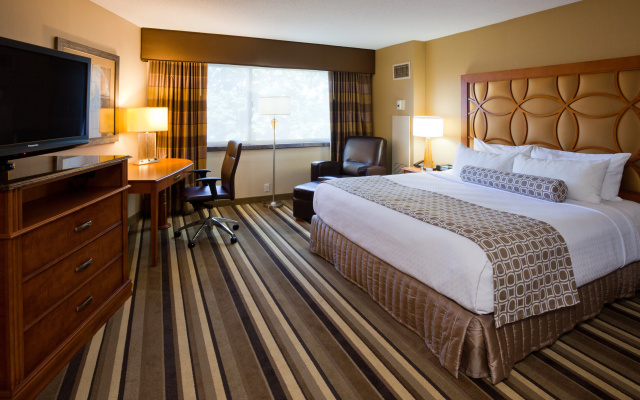 photo 5 of Crowne Plaza Minneapolis West by IHG