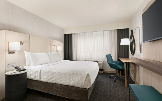 photo 3 of Crowne Plaza: Philadelphia - King of Prussia by IHG