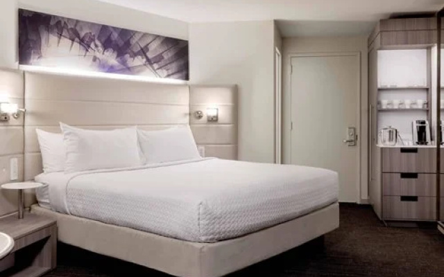 photo 5 of Crowne Plaza/ Stay Bridge Suites Atlanta Midtown, Atlanta, USA