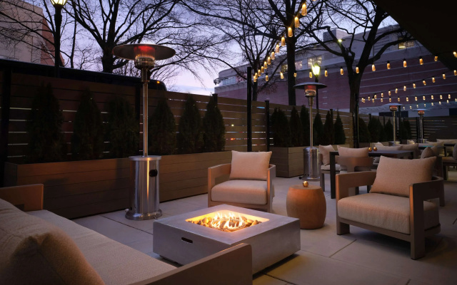 photo 4 of Sonesta White Plains Downtown