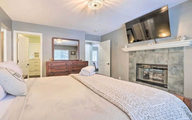photo 4 of Crystal Bay Home w/ Fireplace Near Ski Resorts