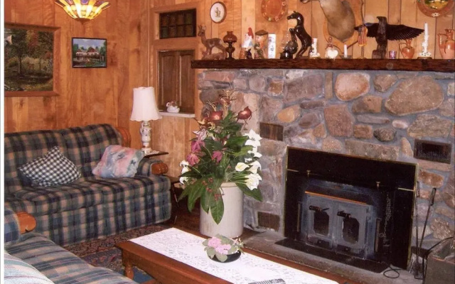 photo 2 of Crystal Brook Resort & Mountain Brauhaus