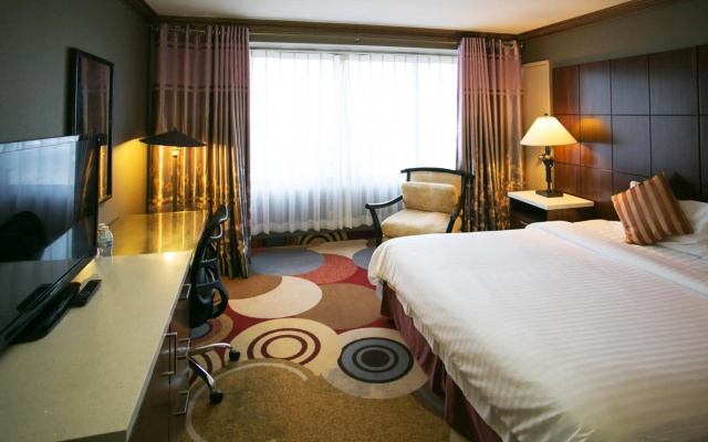 photo 4 of LA Crystal Hotel - Los Angeles Area