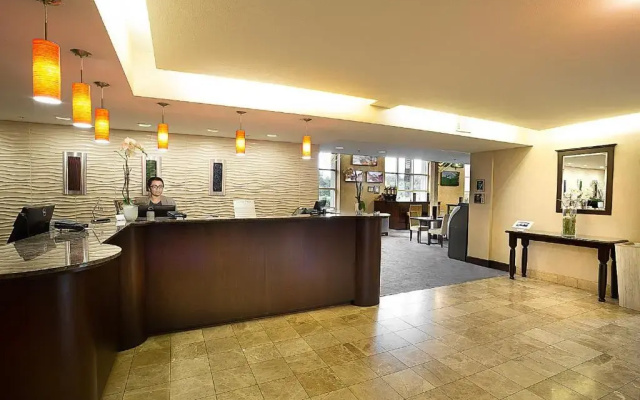 photo 2 of Cupertino Hotel