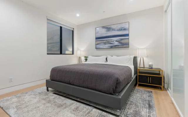 photo 4 of Curson Modern