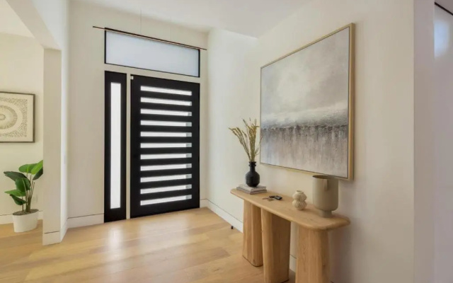 photo 5 of Curson Modern