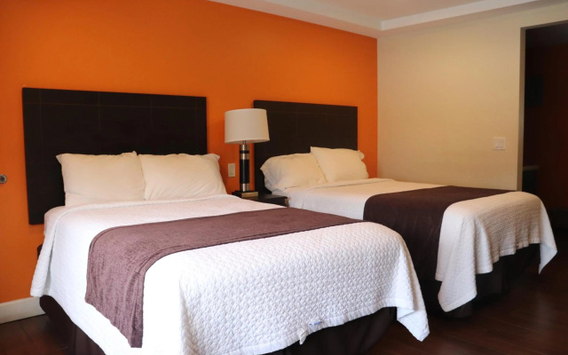 photo 2 of Curtis Inn & Suites