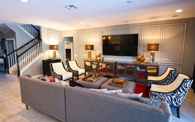 photo 2 of Custom 7-Bd Hm Loaded W/ Amenities Watersong-216Ys 7 Bedroom Home By Redawning
