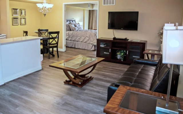 photo 3 of Custom Suites at the Jockey Club