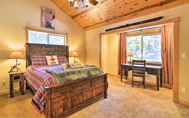 photo 5 of Lake Tahoe Cabin w/ Private Beach Access, Tahoma